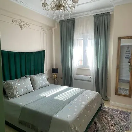 Beautiful Front 아파트 Durrës